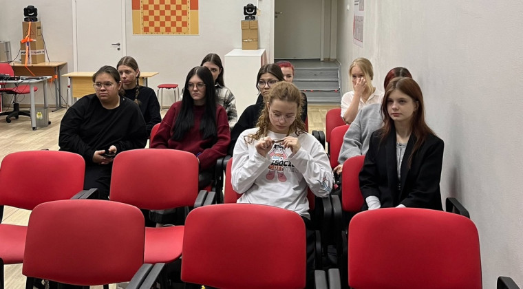 Квиз, посвящённый героям Великой Отечественной войны и всем защитникам нашей Родины.